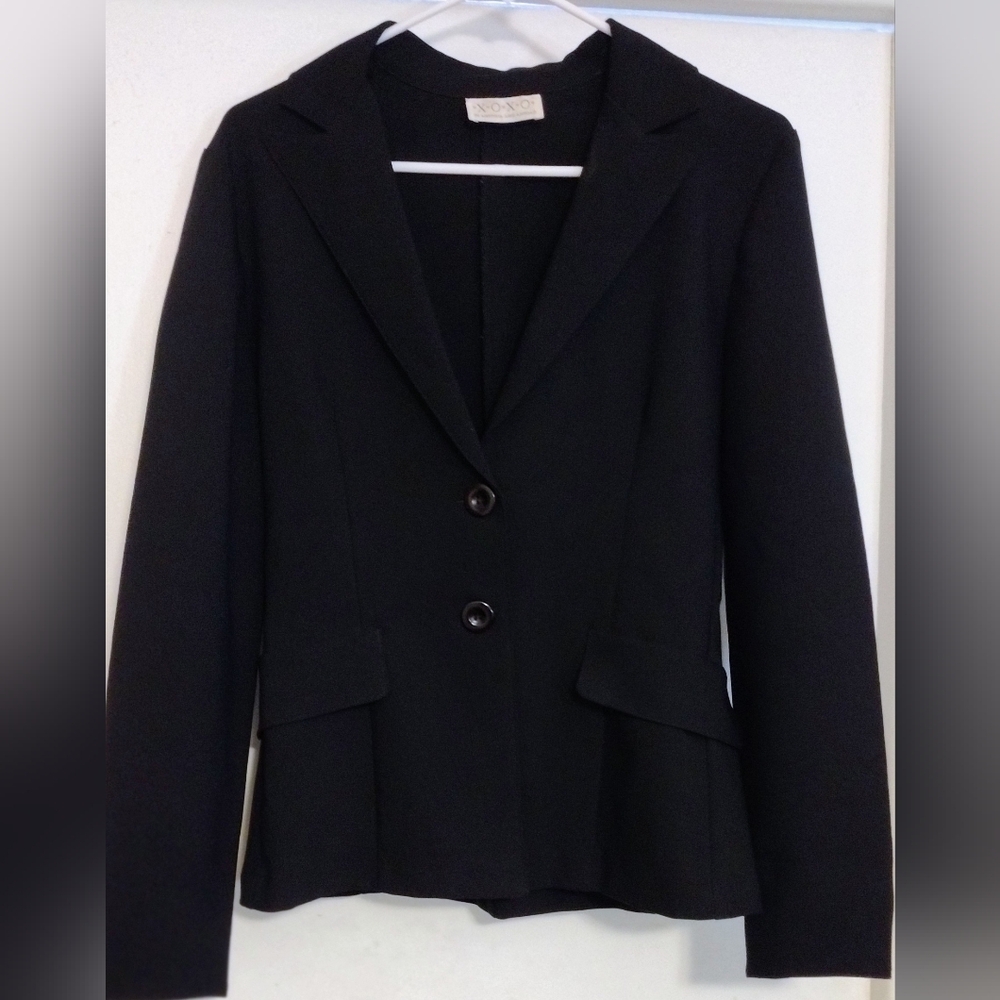 XOXO SIZE S BLACK BLAZER